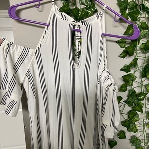 Cold Shoulder AE Tank XS